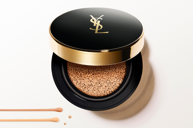    YSL Encre de Peau  